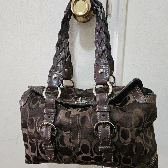 Coach Chelsea Signature Satchel Sateen Shoukdee Bag - Picture 2 of 10